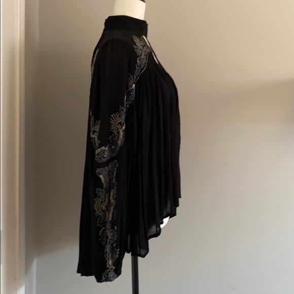 Free people gorgeous halter beaded top - Picture 6 of 8